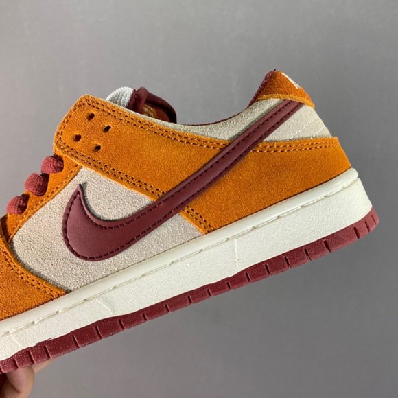 Nike SB Dunk Low main image 7